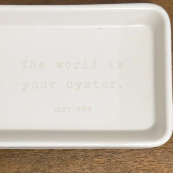 The World Is Your Oyster - Engraved, Ivory, Stoneware, Catch All Trinket Tray - Picture 2 of 5